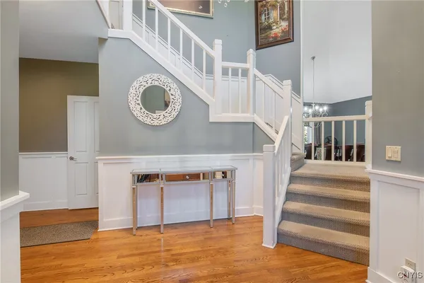 $824,900 | 6923 Kassonta Drive, Pompey, NY 13078