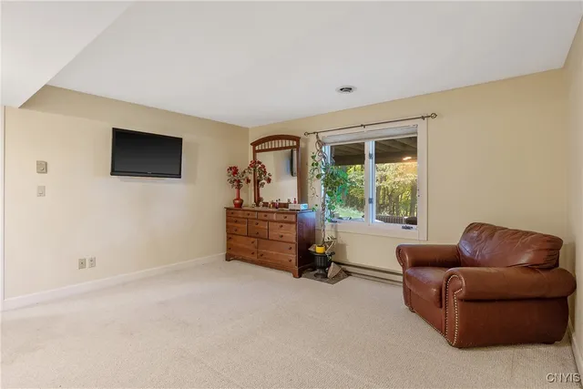 $824,900 | 6923 Kassonta Drive, Pompey, NY 13078