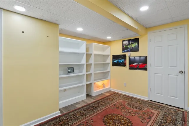 $824,900 | 6923 Kassonta Drive, Pompey, NY 13078