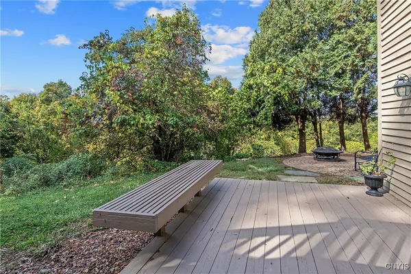 $824,900 | 6923 Kassonta Drive, Pompey, NY 13078