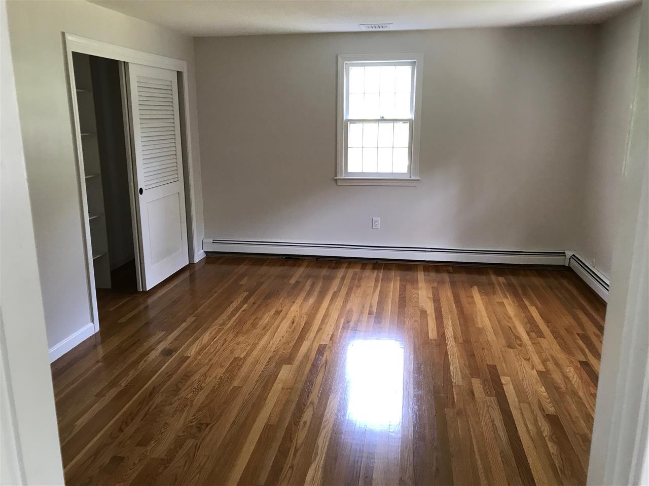 91 Smith Road Bedford, NH 03110 - Photo 10 of 11