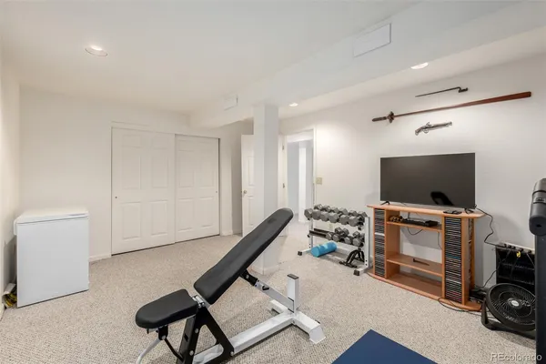 $854,900 | 707 Huntington Place, Highlands Ranch, CO 80126