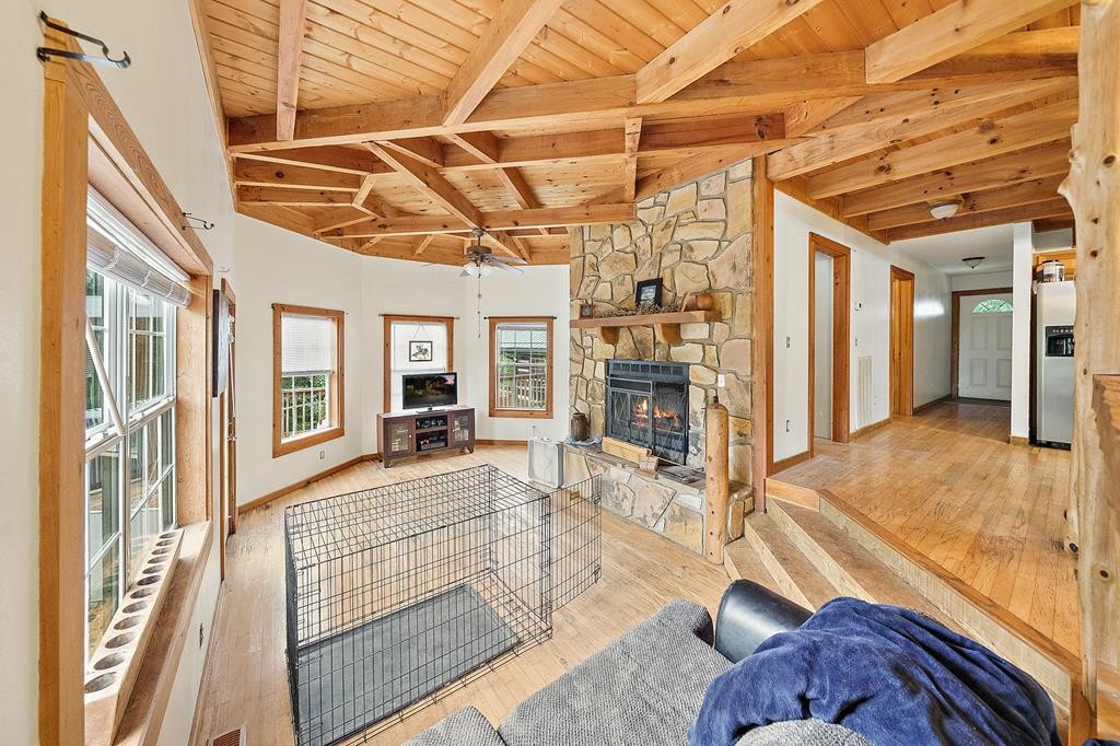 1737 Parrotts Chapel Road Sevierville, TN 37876 - Photo 12 of 30 Gallery Image 12