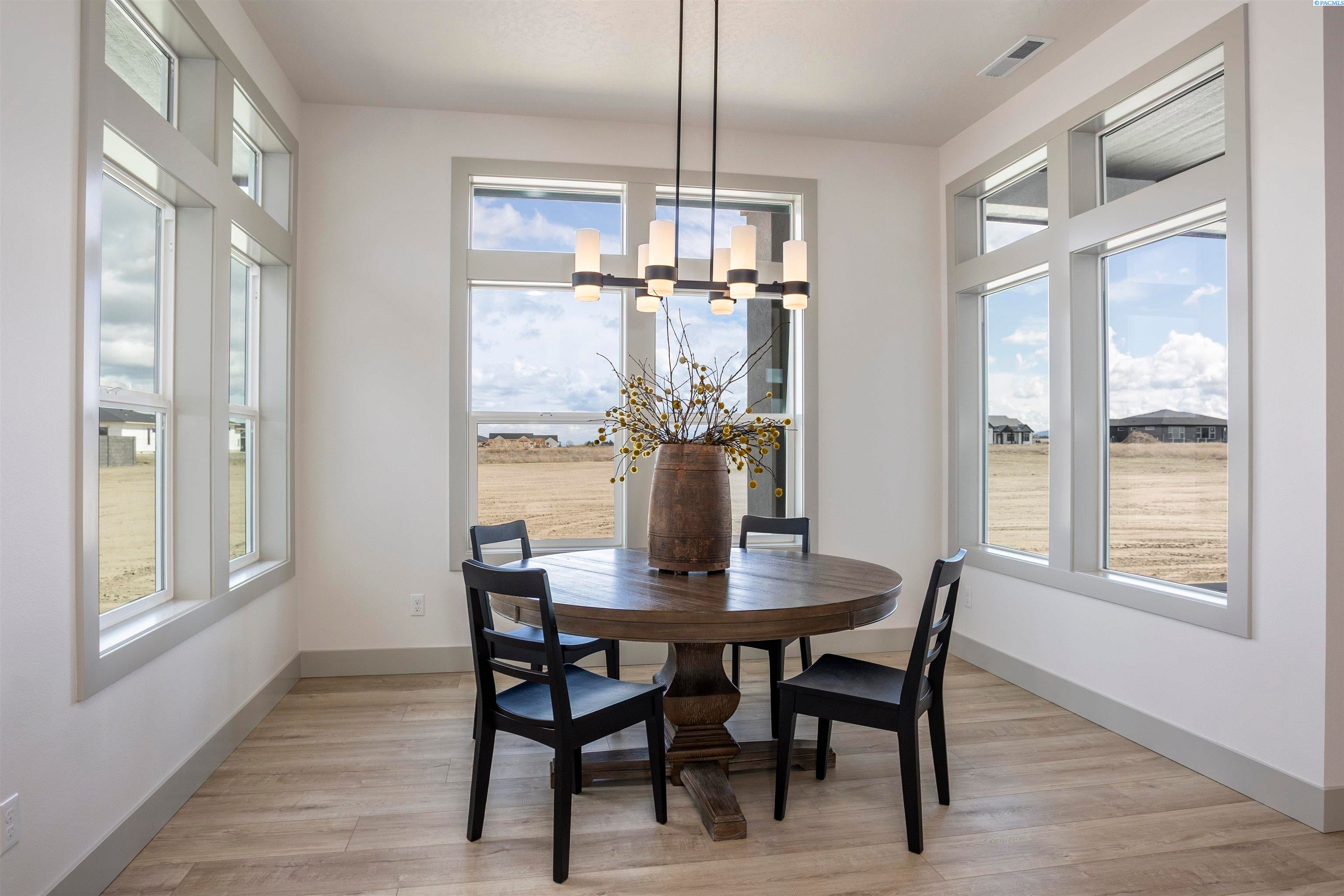 7415 Haystack Street Kennewick, WA 99338 - Photo 18 of 43 Gallery Image 18