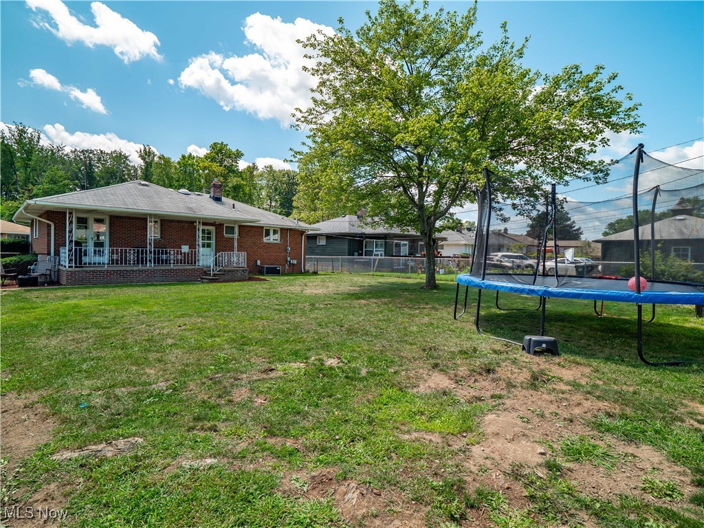 9114 Reichert Road Parma, OH 44130 - Photo 34 of 48