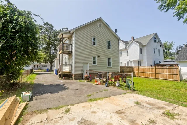 $370,000 | 79-81 Windemere Street, Springfield, MA 01104