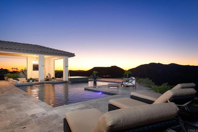 $2,095,000 | 328 Amy Way, Alpine, CA 91901