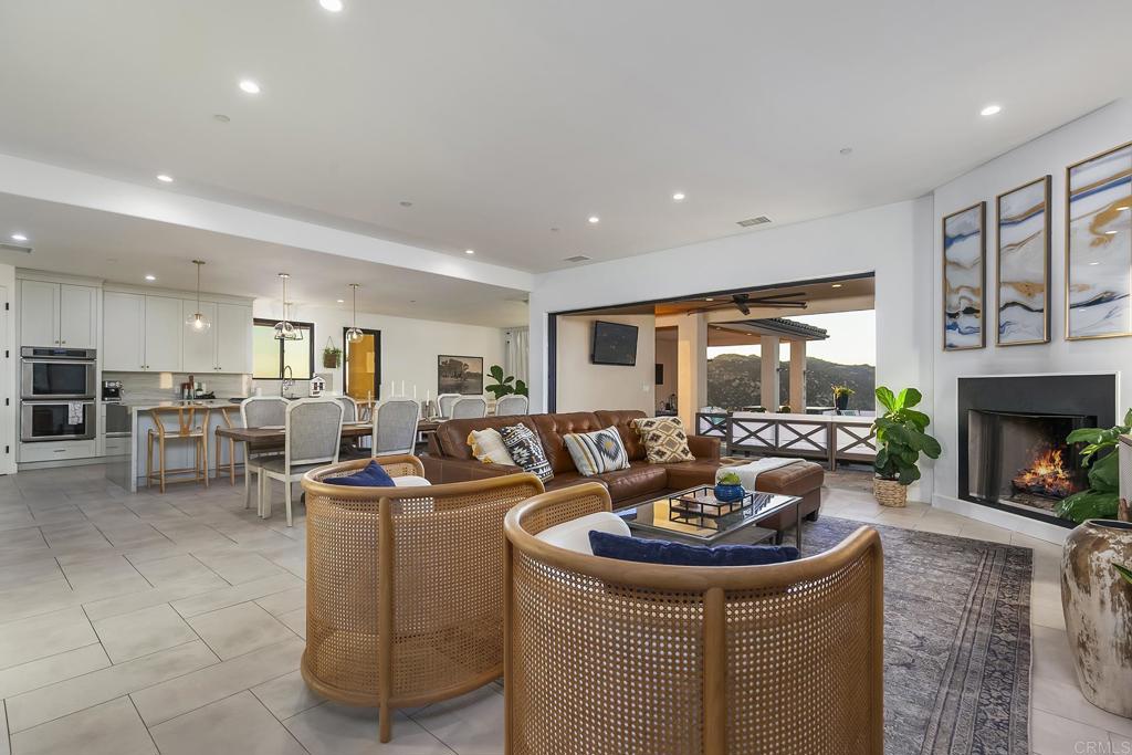 328 Amy Way Alpine, CA 91901 - Photo 9 of 74