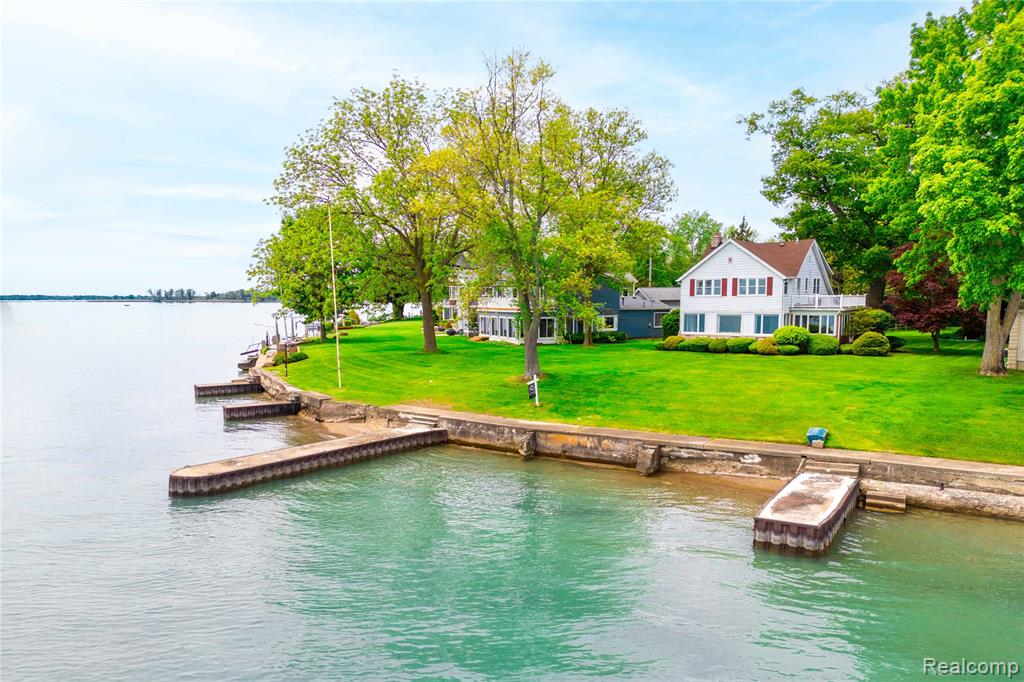 29863 East River Road Grosse Ile, MI 48138 - Photo 6 of 47