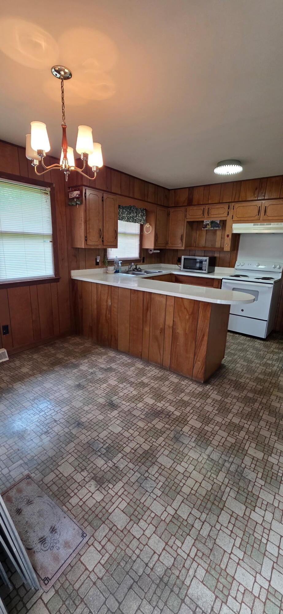1200 Kings Chapel Road Cadiz, KY 42211 - Photo 7 of 11 12816