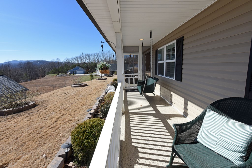 143 Hunter Lane Blue Ridge, GA 30513 - Photo 19 of 27