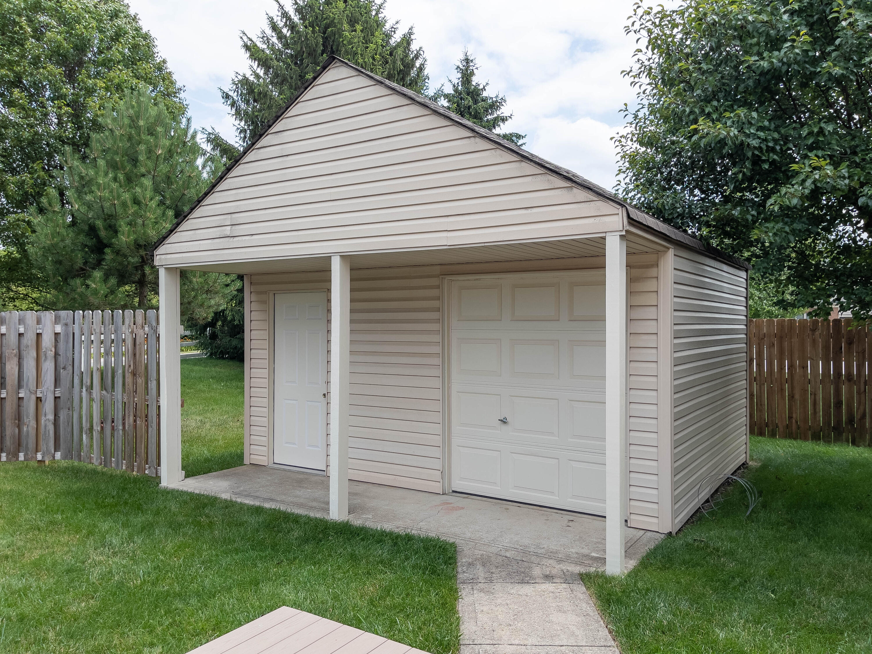 1332 Northfield Court Springfield, OH 45502 - Photo 20 of 87