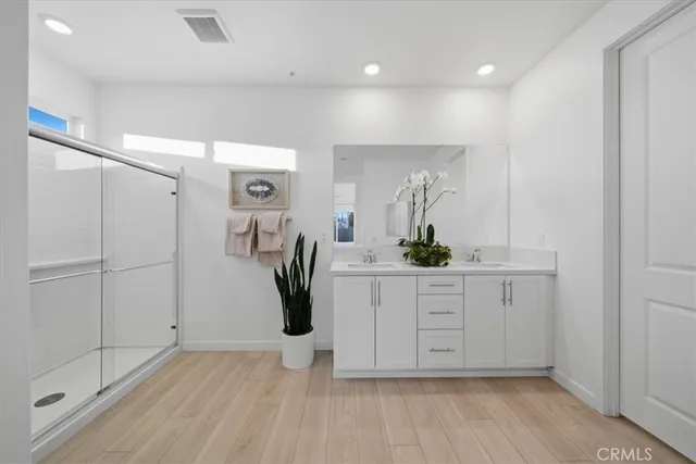 $613,521 | 42957 56th Street West, Lancaster, CA 93536