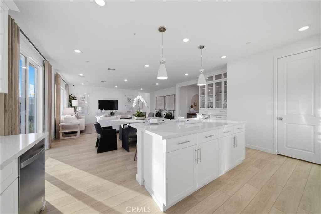 42957 56th Street West Lancaster, CA 93536 - Photo 8 of 31