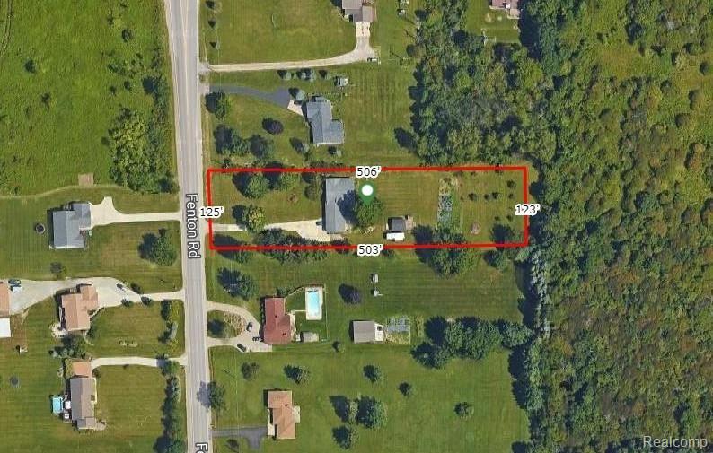 10055 Fenton Road Fenton, MI 48430 - Photo 23 of 23 Aerial.jpg
