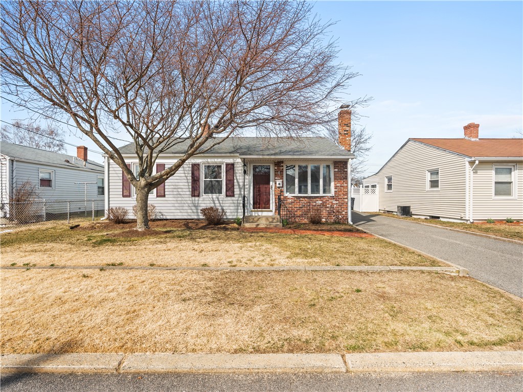 8 Dover Street Pawtucket, RI 02860 - Photo 1 of 21