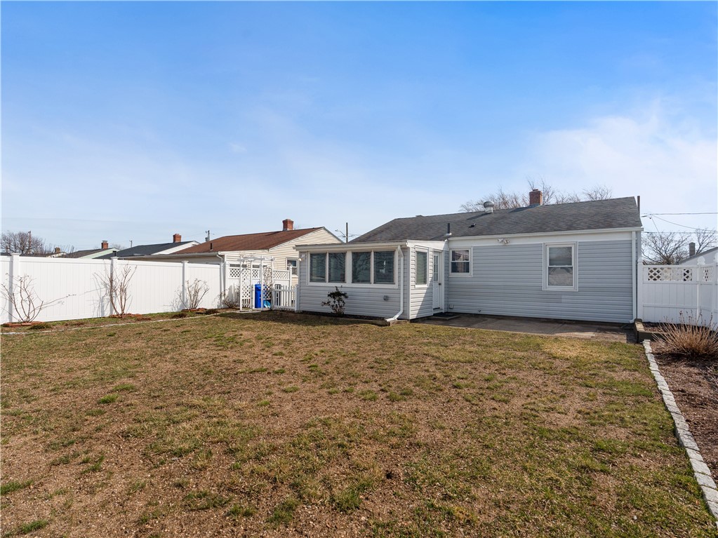 8 Dover Street Pawtucket, RI 02860 - Photo 21 of 21