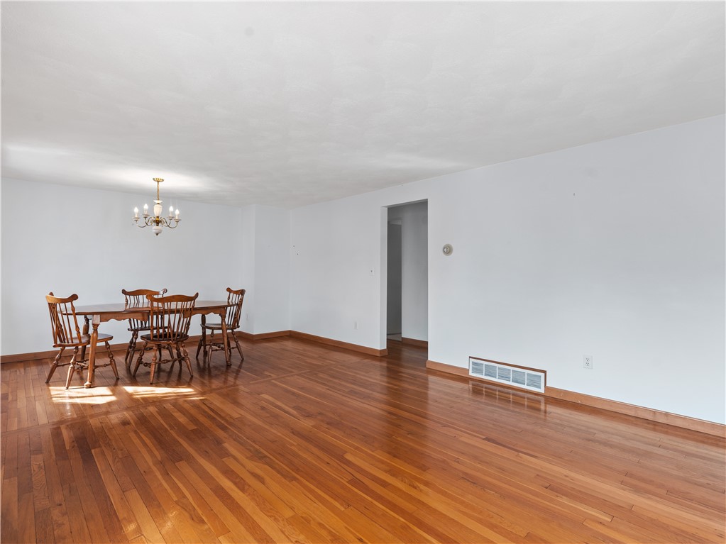 8 Dover Street Pawtucket, RI 02860 - Photo 7 of 21