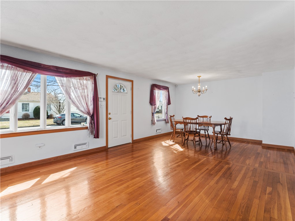 8 Dover Street Pawtucket, RI 02860 - Photo 8 of 21