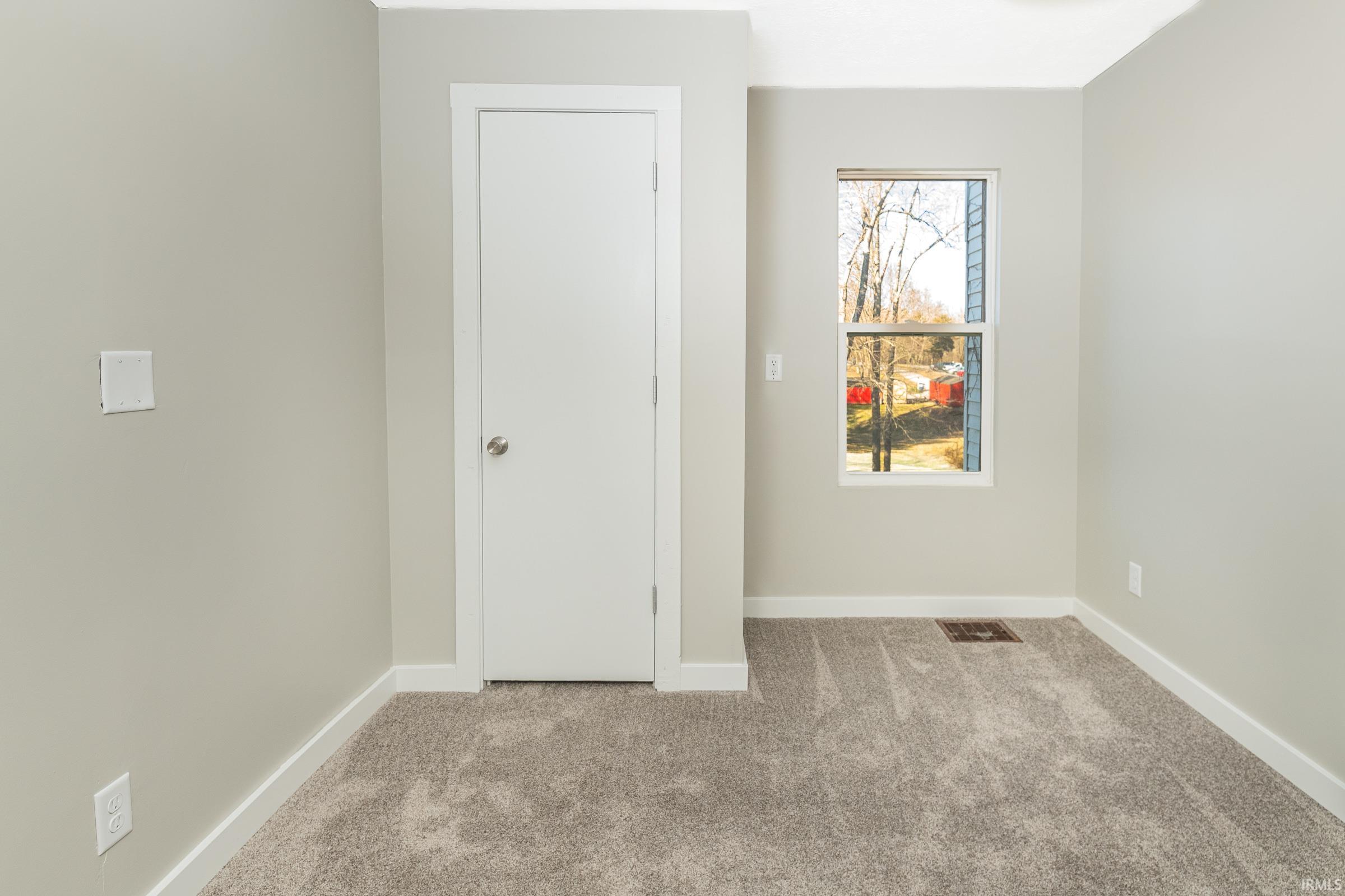 715 25th Street Bedford, IN 47421 - Photo 24 of 36