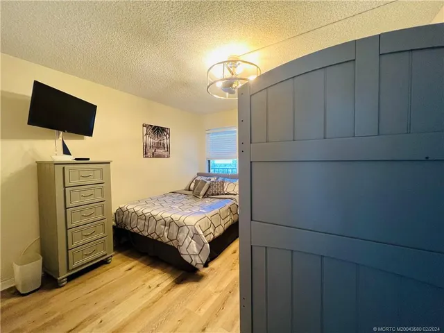 $2,300 | Undisclosed Address, Jensen Beach, FL 34957