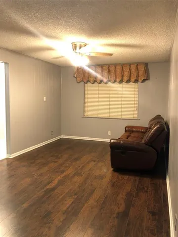 $2,275 | 1721 Santa Maria Court, Grand Prairie, TX 75051