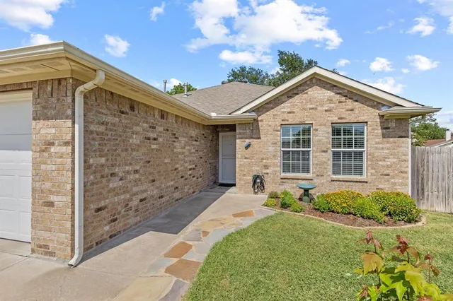 $255,000 | 106 Westwood Court, Bonham, TX 75418