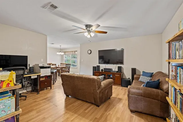 $255,000 | 106 Westwood Court, Bonham, TX 75418