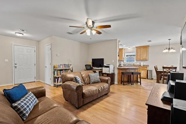 $255,000 | 106 Westwood Court, Bonham, TX 75418