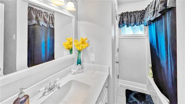 $299,999 | 9578 Barataria Boulevard, Marrero, LA 70072