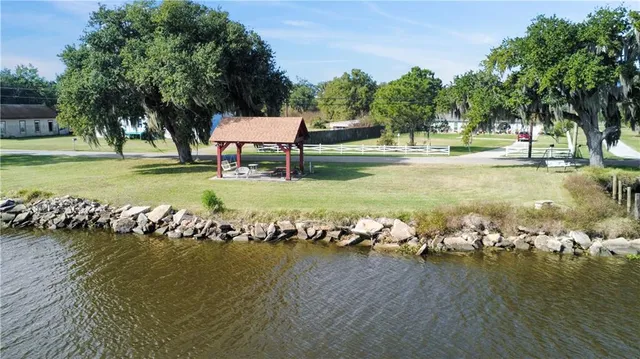 $299,999 | 9578 Barataria Boulevard, Marrero, LA 70072