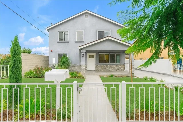 $1,350,000 | 1109 North Mulberry Street, Compton, CA 90222