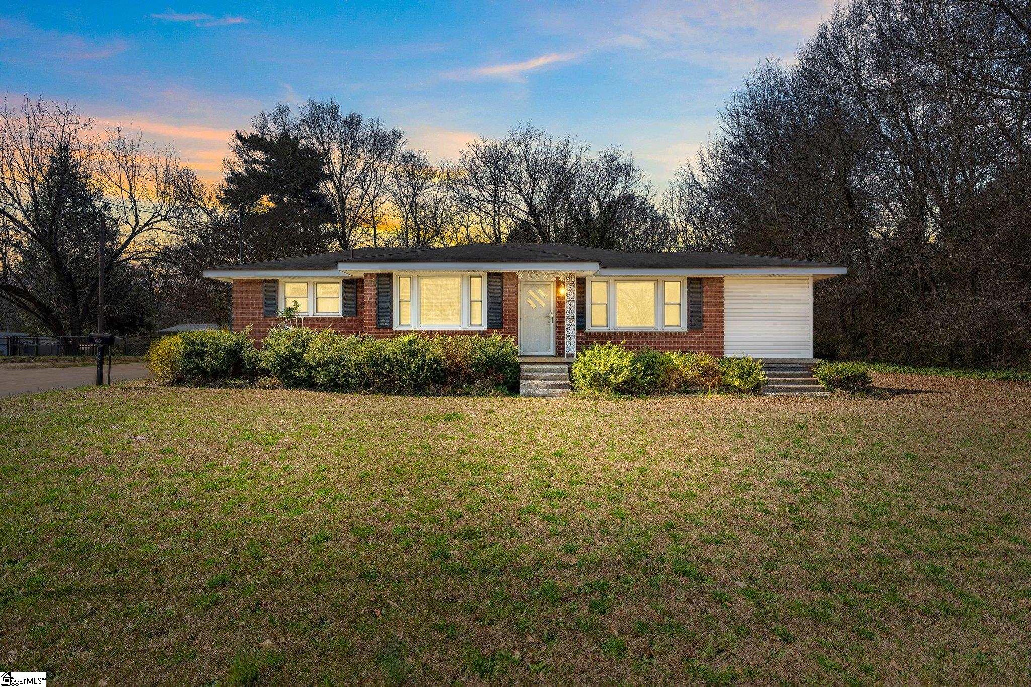2205 Highway 357 Lyman, SC 29365 - Photo 1 of 19 Gallery Image 1