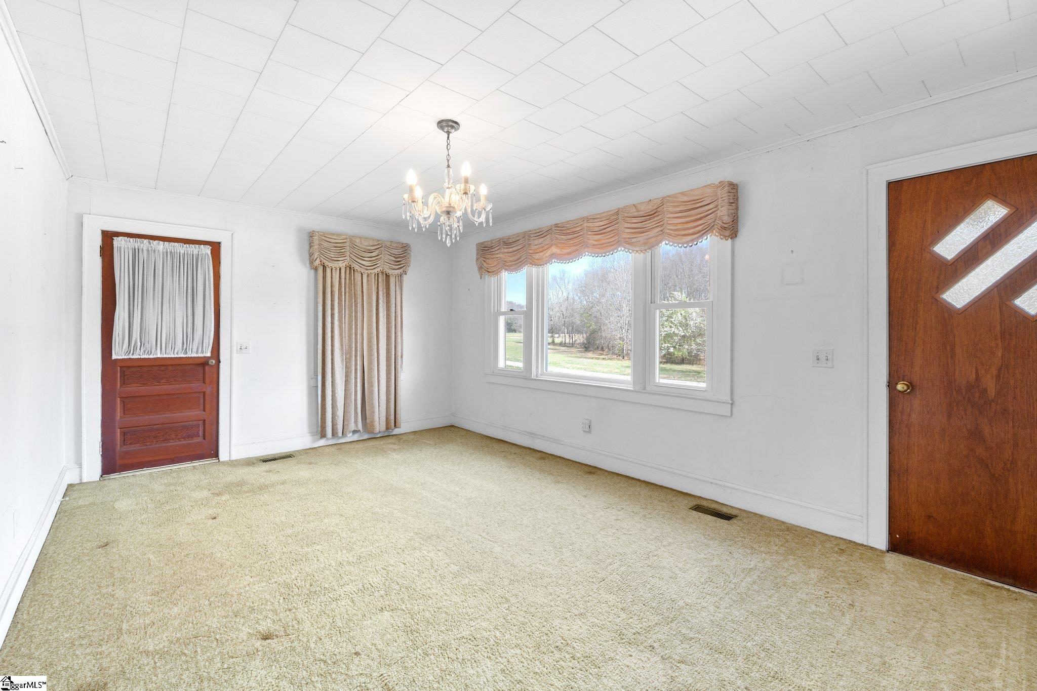 2205 Highway 357 Lyman, SC 29365 - Photo 11 of 19 Gallery Image 11