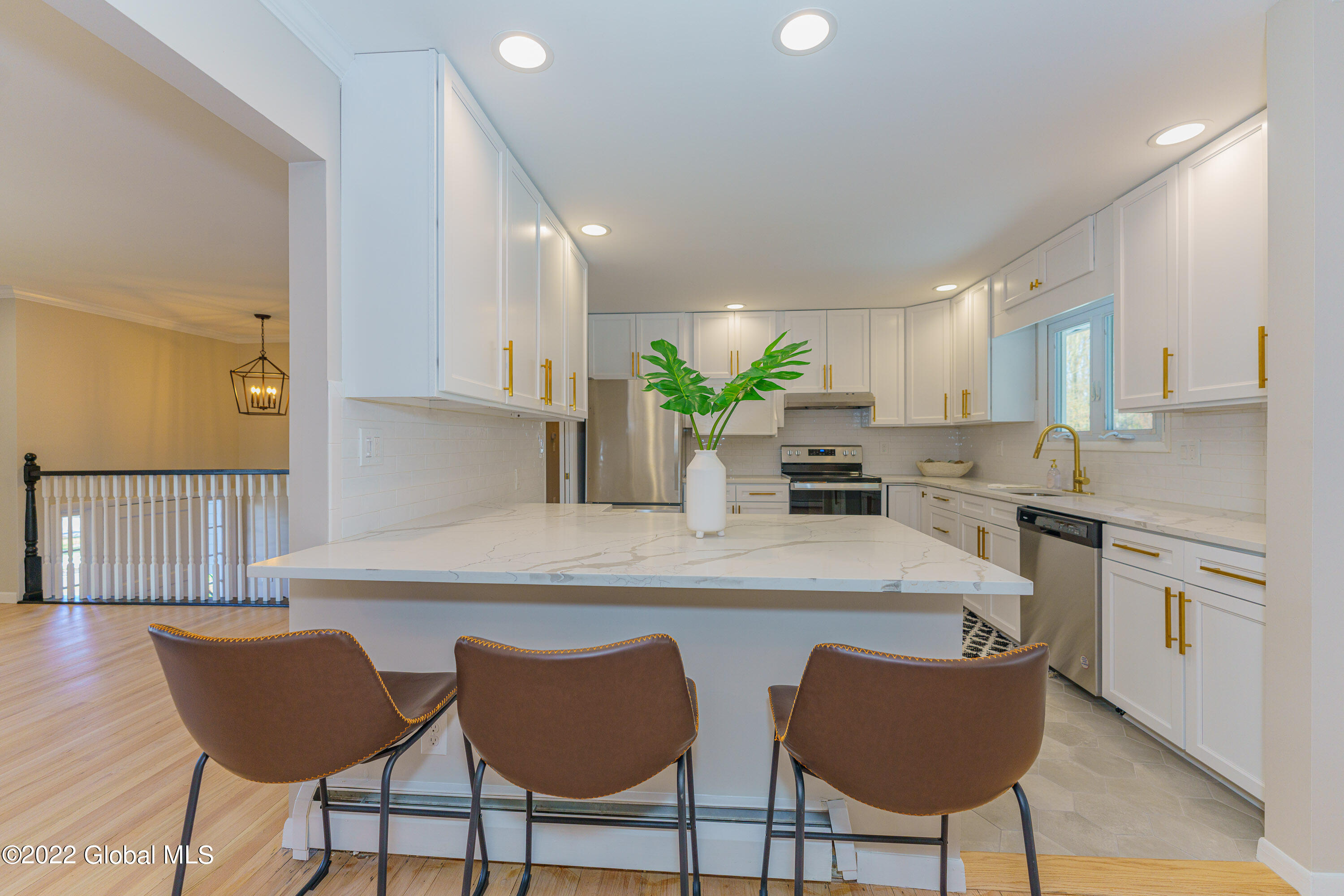 3097 East Old State Road Schenectady, NY 12303 - Photo 13 of 44 4 Kitchen 1
