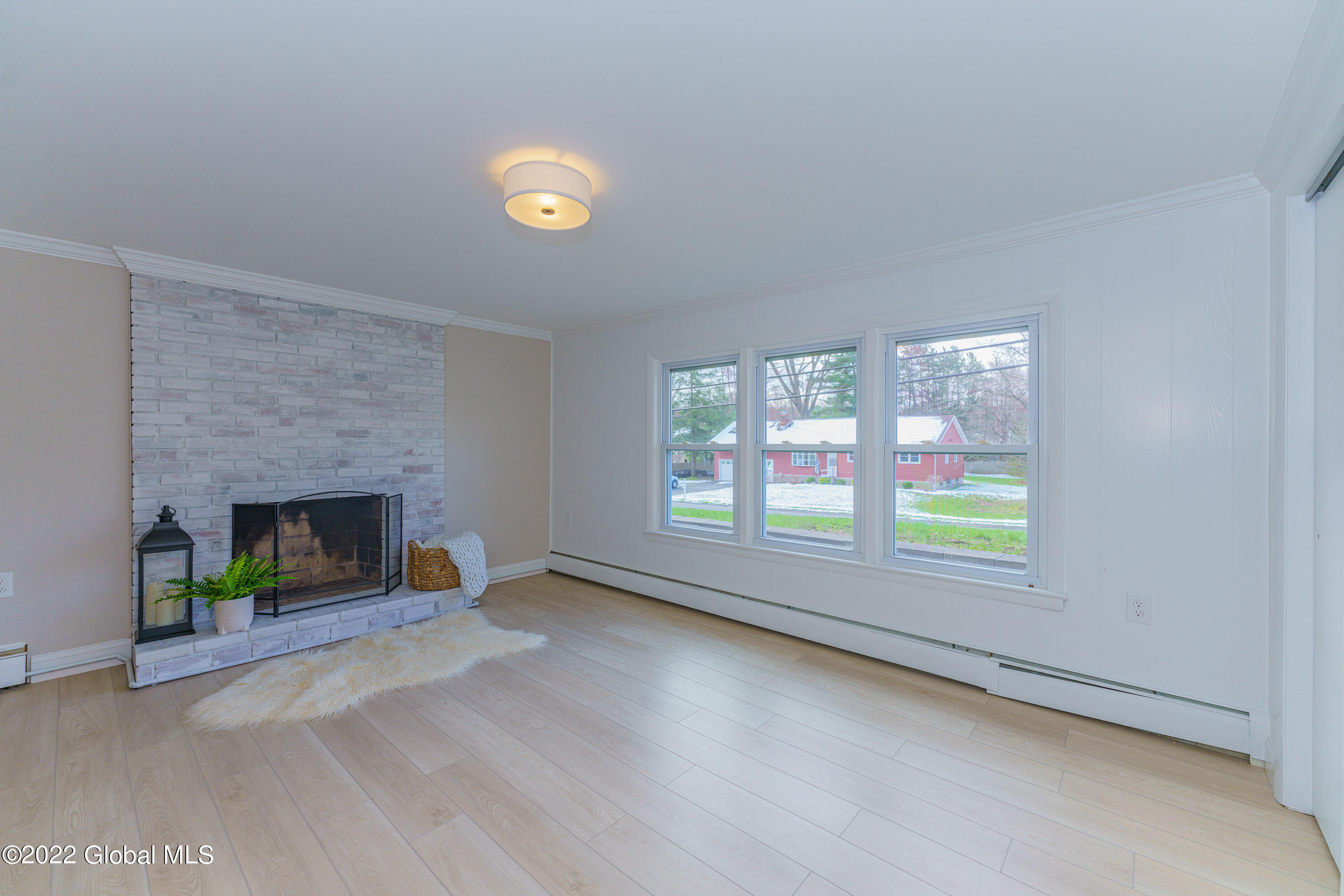 3097 East Old State Road Schenectady, NY 12303 - Photo 18 of 44 5 familyroom 1