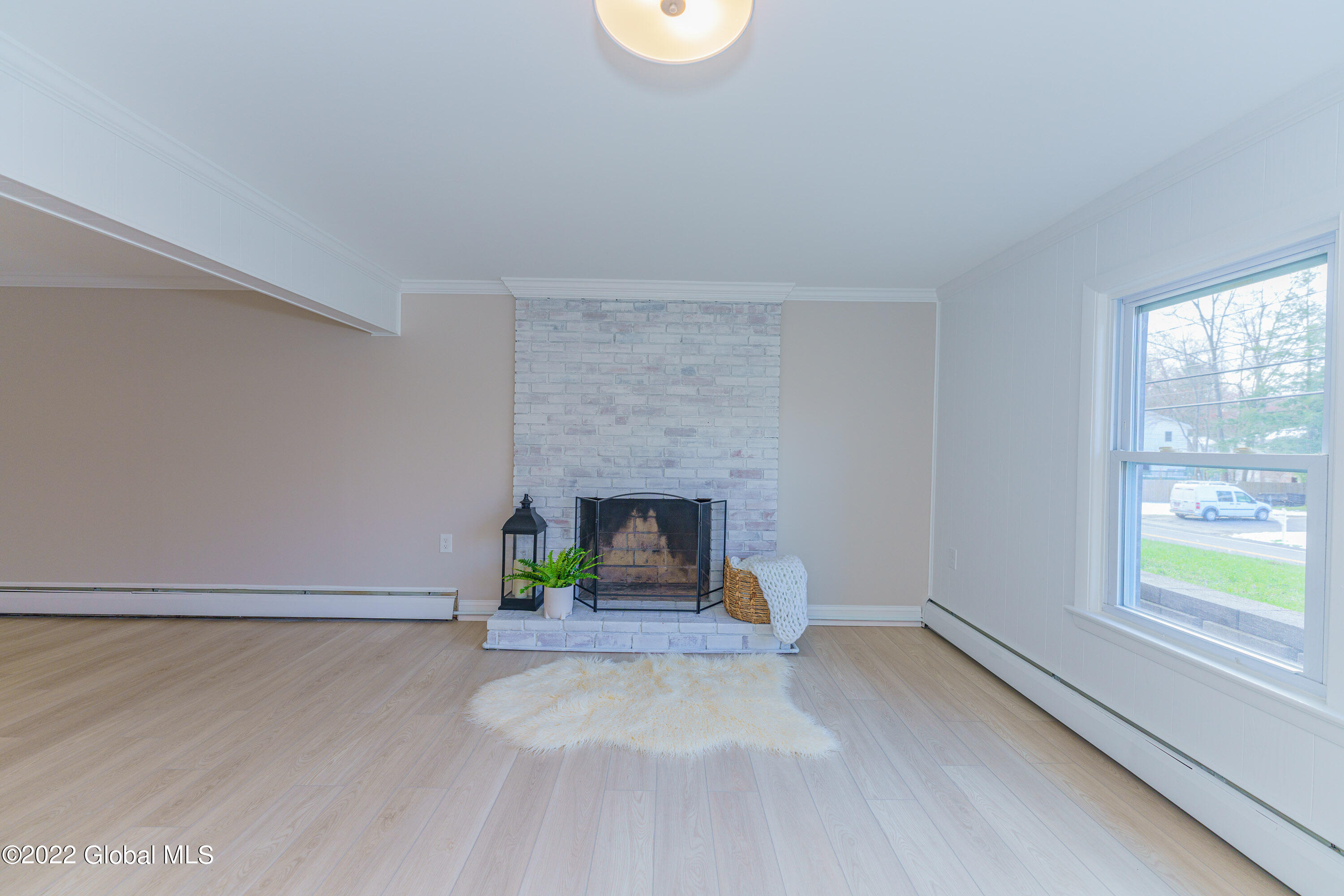 3097 East Old State Road Schenectady, NY 12303 - Photo 19 of 44 5 familyroom 2