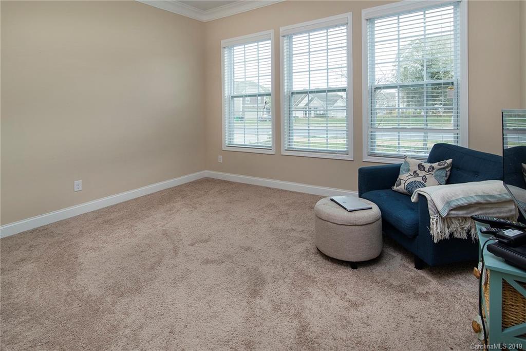 9906 Perth Moor Road Charlotte, NC 28278 - Photo 5 of 17 Gallery Image 5