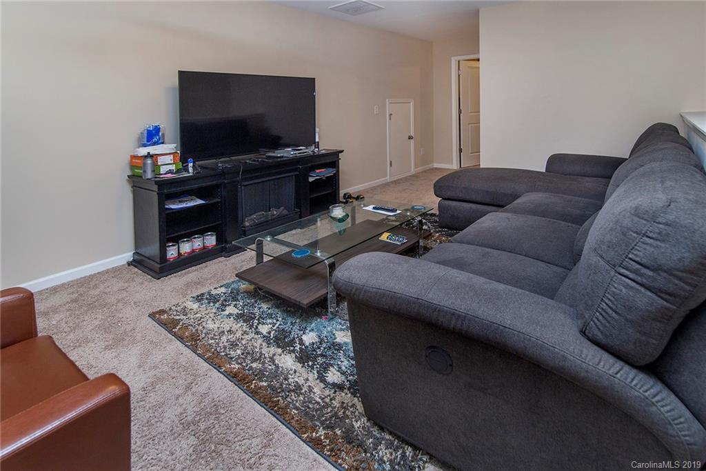 9906 Perth Moor Road Charlotte, NC 28278 - Photo 7 of 17 Gallery Image 7