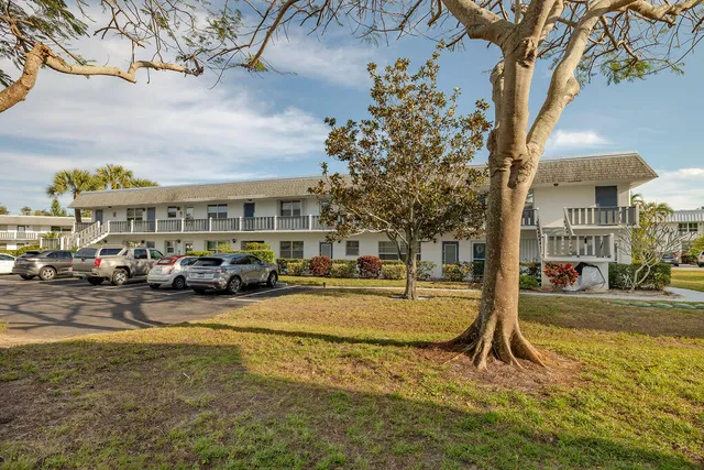 $165,000 | 2929 Southeast Ocean Boulevard, Unit 1308, Stuart, FL 34996