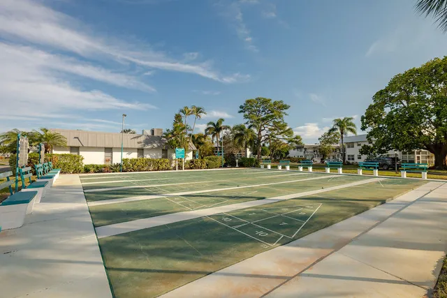 $165,000 | 2929 Southeast Ocean Boulevard, Unit 1308, Stuart, FL 34996