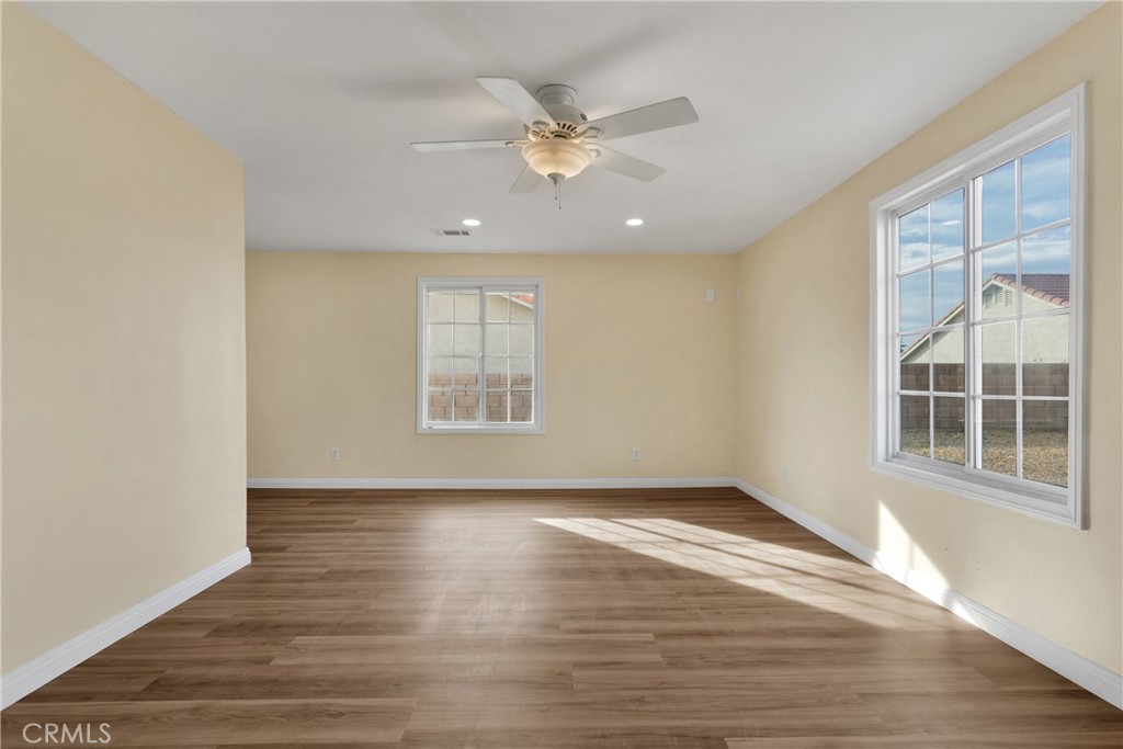 12802 Rain Shadow Road Victorville, CA 92395 - Photo 10 of 35