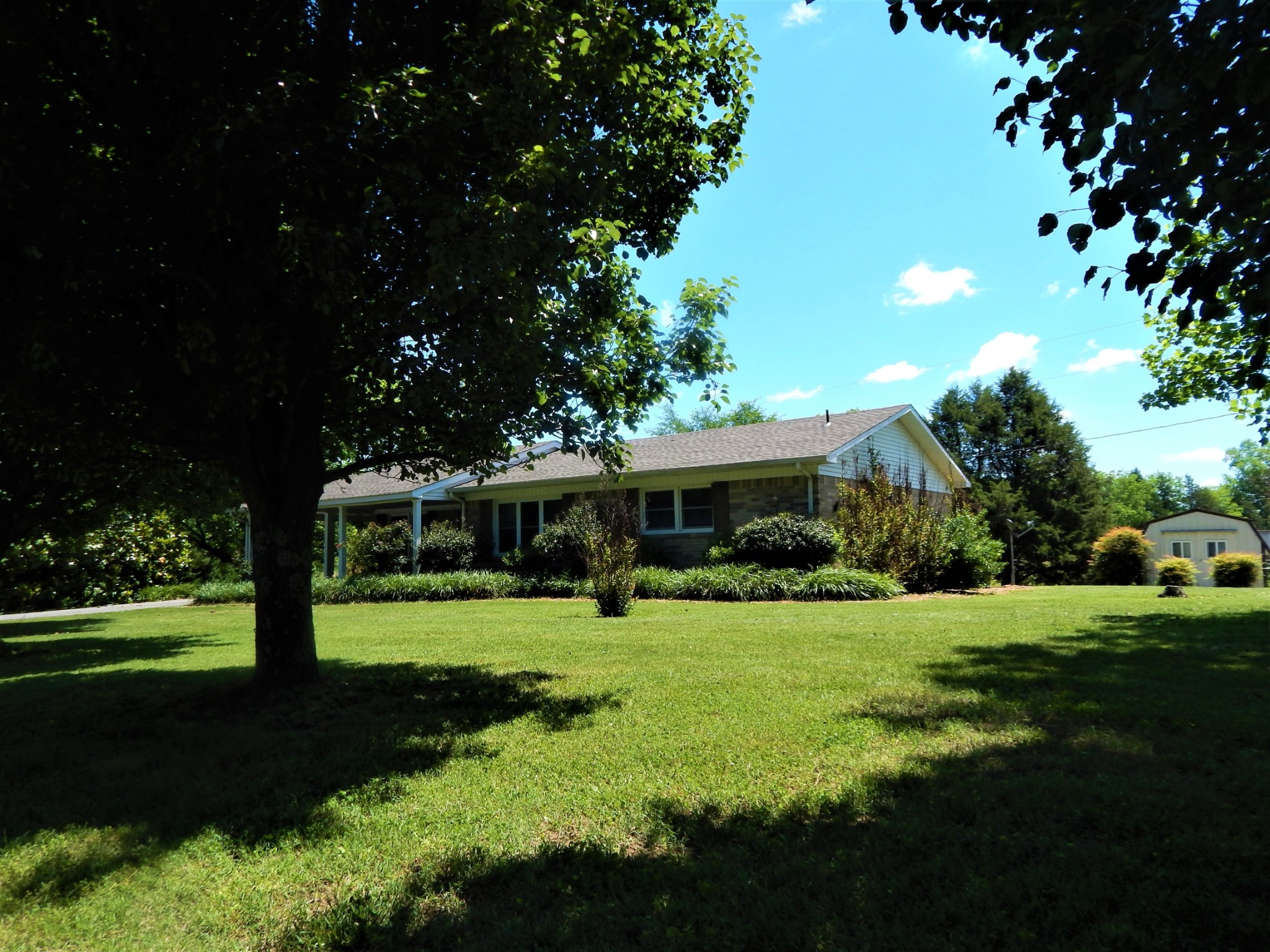 831 Green River Road Waynesboro, TN 38485 - Photo 1 of 49 Gallery Image 1