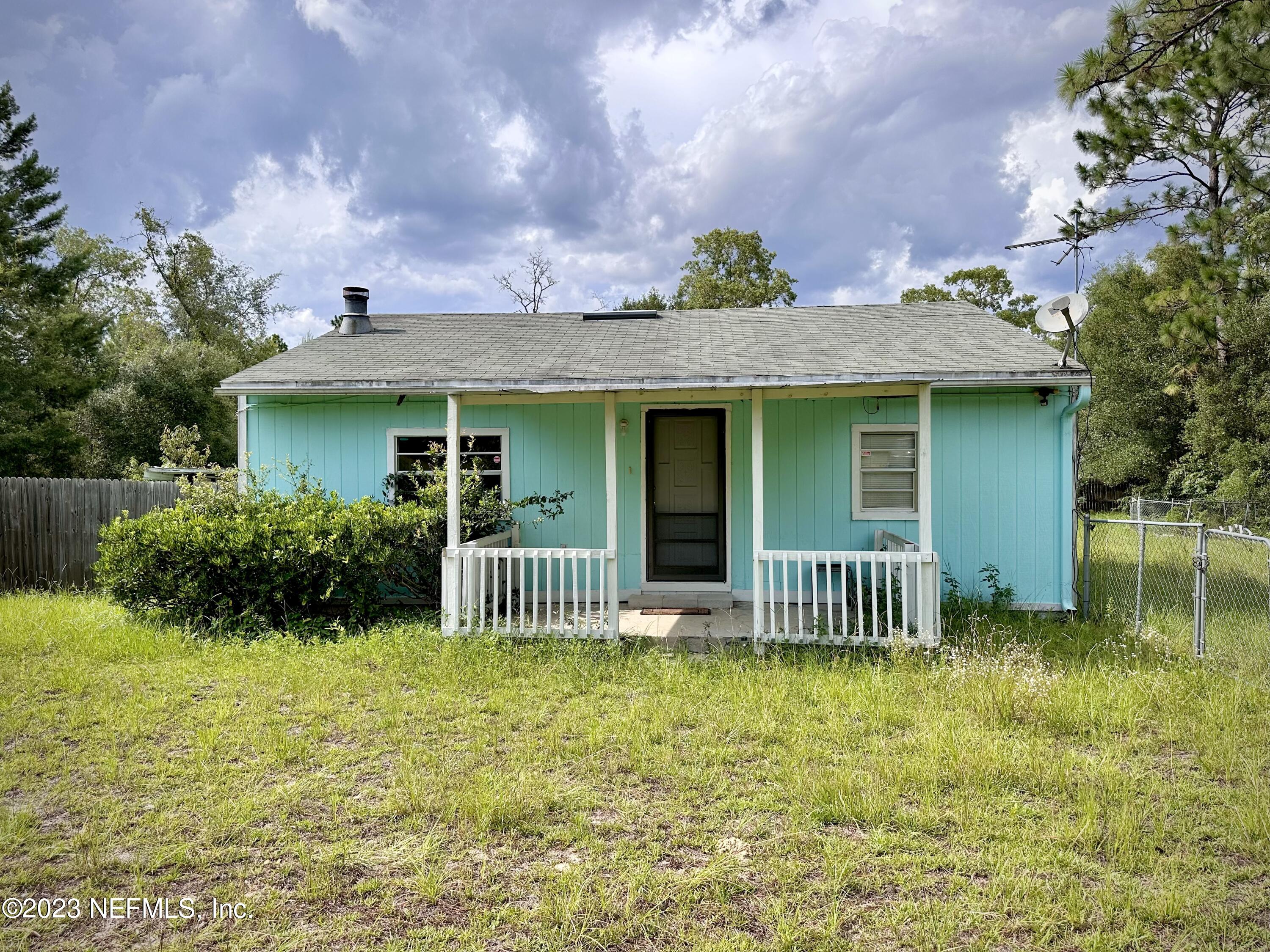 5818 Hillridge Road Keystone Heights, FL 32656 - Photo 2 of 14 C909BF02-9D8F-457D-BD5C-B761D68F386E