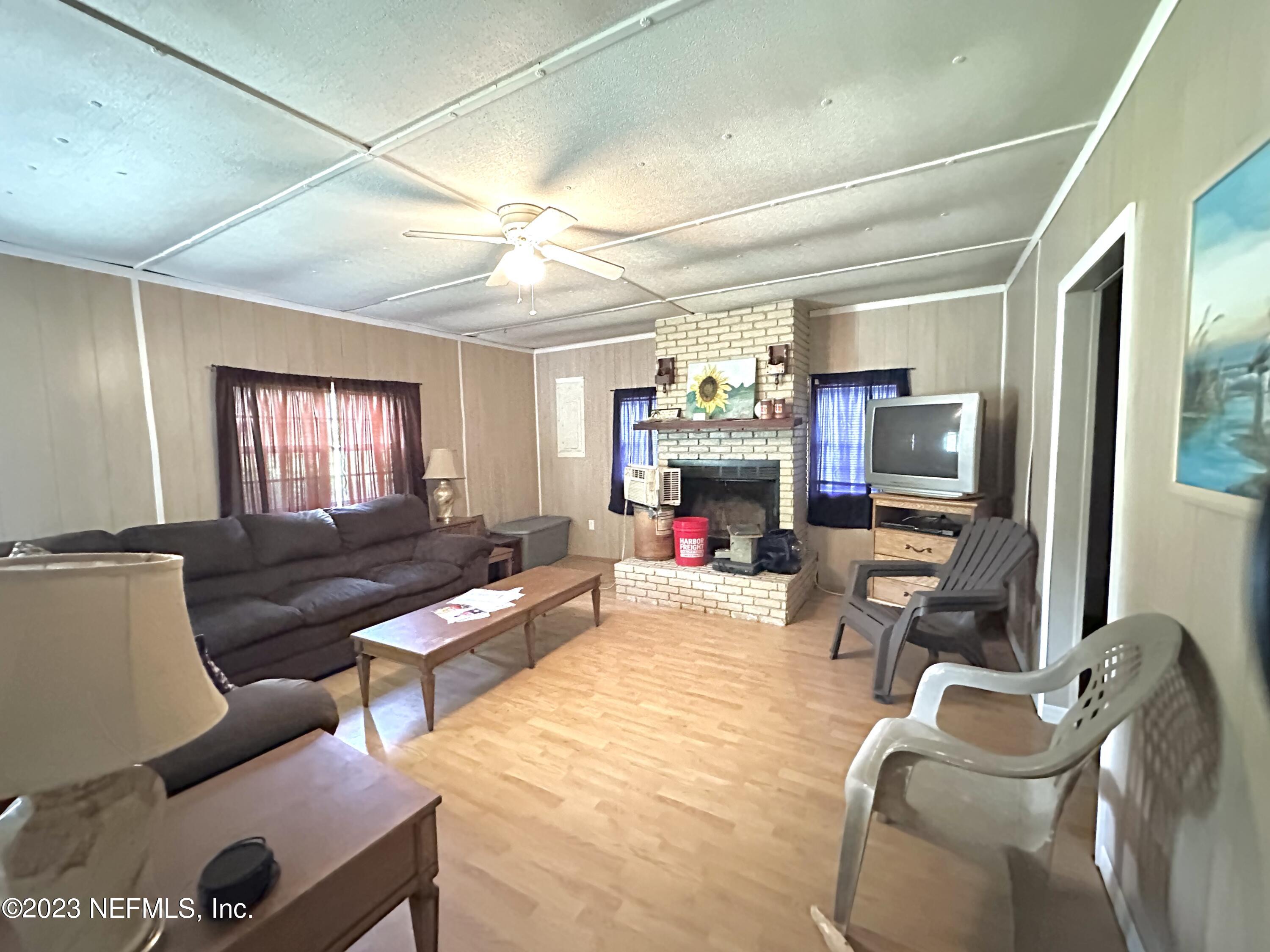 5818 Hillridge Road Keystone Heights, FL 32656 - Photo 6 of 14 69456C39-2391-459D-BDF6-9BA104766DB0