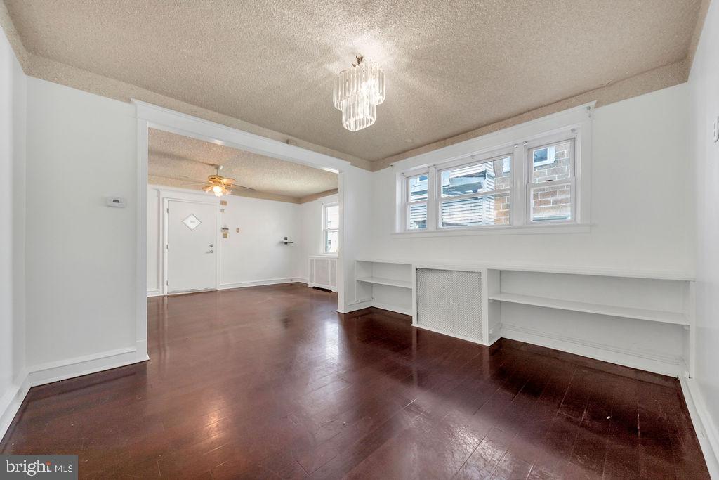 177 Wellington Road Upper Darby, PA 19082 - Photo 5 of 26
