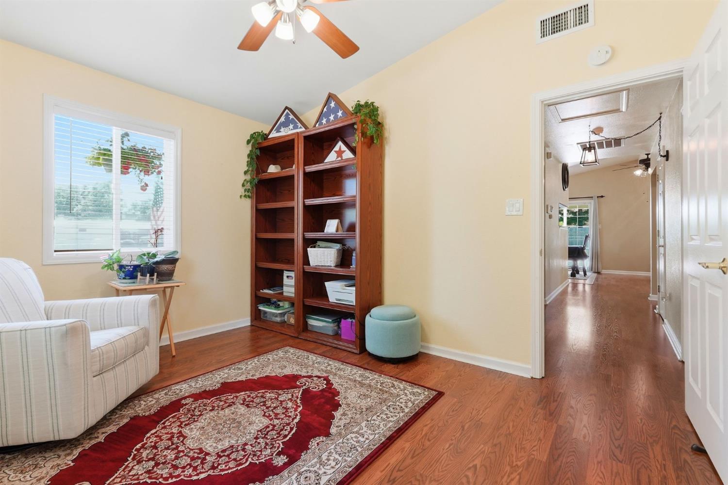 3701 Chamberlain Way Carmichael, CA 95608 - Photo 14 of 28