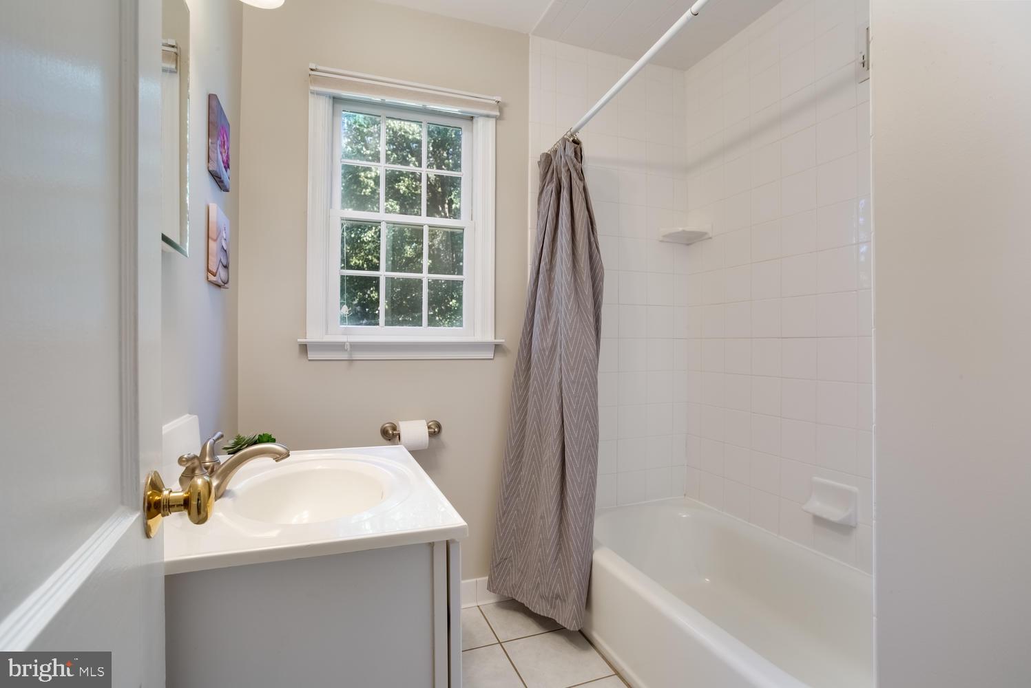 8000 New Market Road Alexandria, VA 22308 - Photo 21 of 26 Gallery Image 21