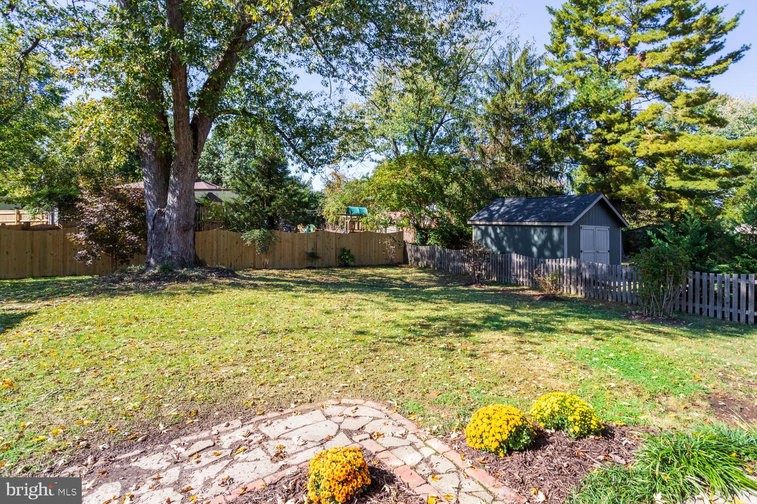 8000 New Market Road Alexandria, VA 22308 - Photo 23 of 26 Gallery Image 23