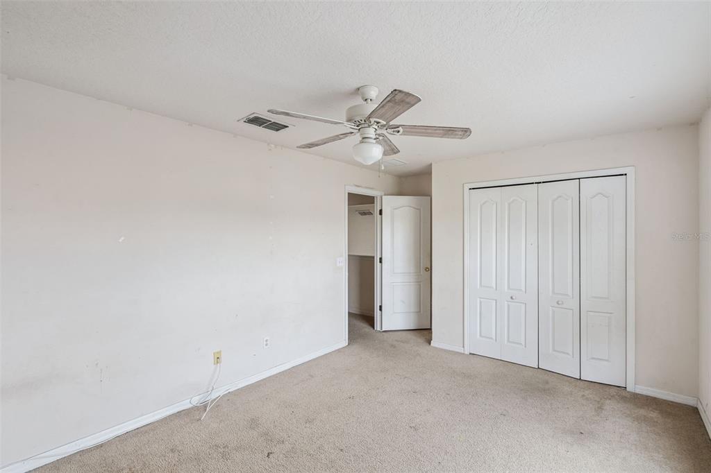 1755 Royal Ridge Drive Davenport, FL 33896 - Photo 12 of 25 a view of an empty room